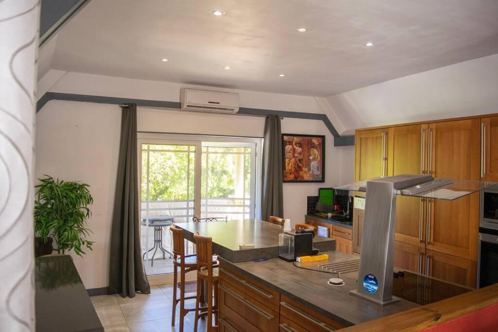 Le Flamboyant Apartment Saint-Gilles-les Bains Bagian luar foto