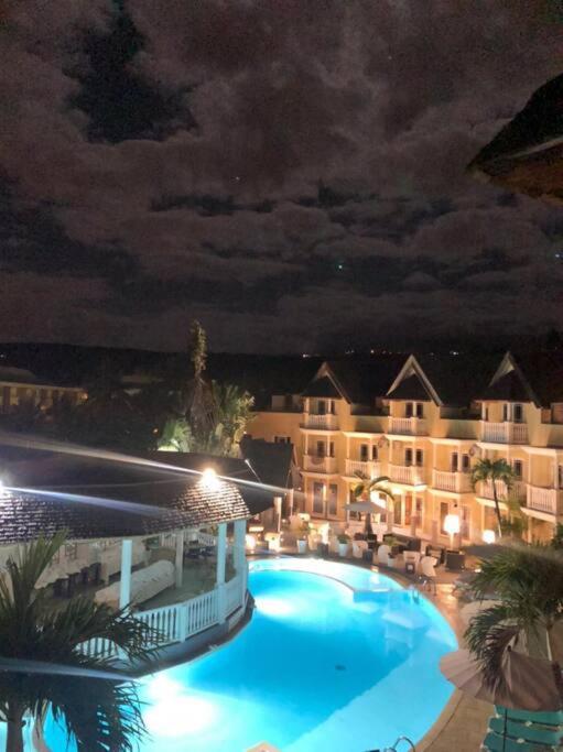 Le Flamboyant Apartment Saint-Gilles-les Bains Bagian luar foto